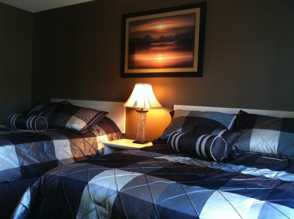 The Walla Walla Inn Rainy River Δωμάτιο φωτογραφία
