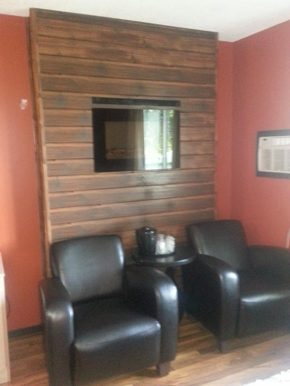 The Walla Walla Inn Rainy River Εξωτερικό φωτογραφία