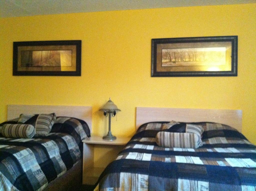 The Walla Walla Inn Rainy River Δωμάτιο φωτογραφία